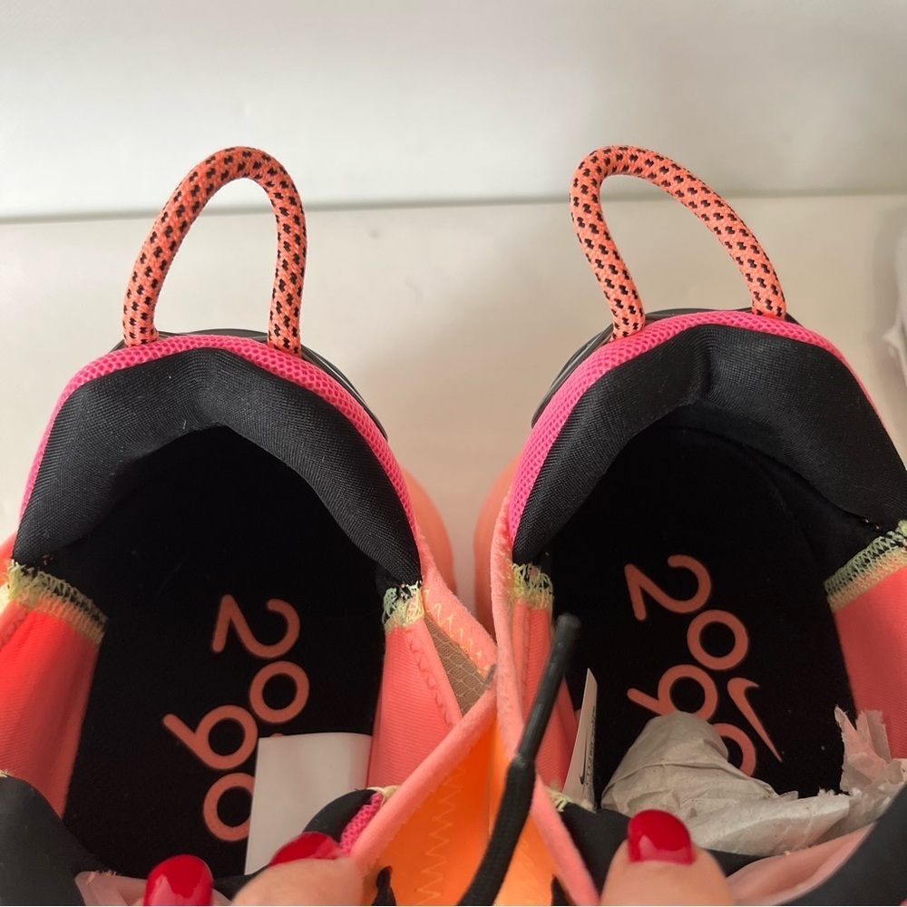 Nike Women's Sneakers Pink Orange Black - Picture 9 of 9